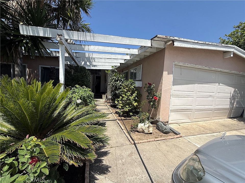 2nd image of 1737 W Richland Ave