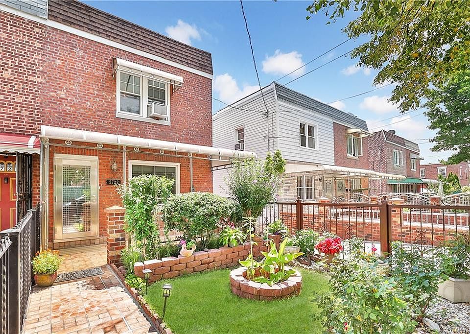 2722 Woodhull Avenue, Bronx, NY 10469 Zillow