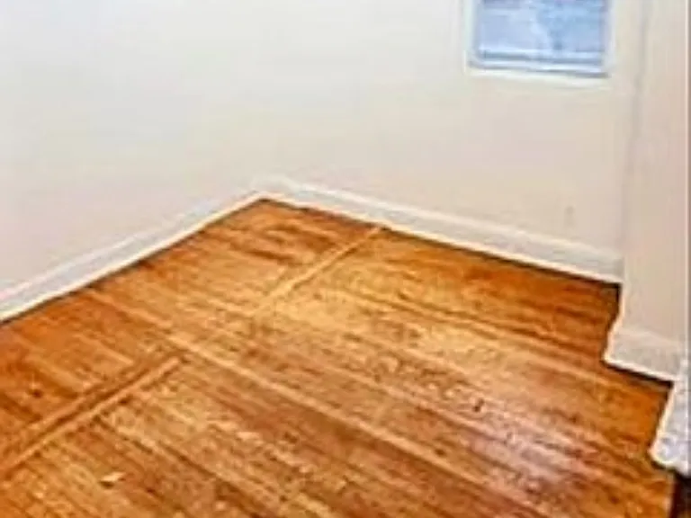 205 E 73rd St #10 — Photo 8