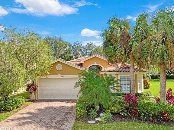 3rd image of 2025 Isla De Palma Cir