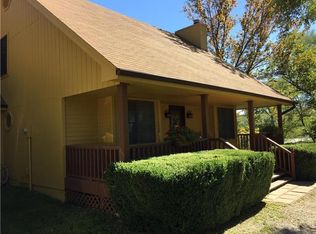 13317 S New Garden Rd, Excelsior Springs, MO 64024