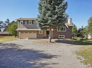 1563 Cragin Rd, Colorado Springs, CO 80920