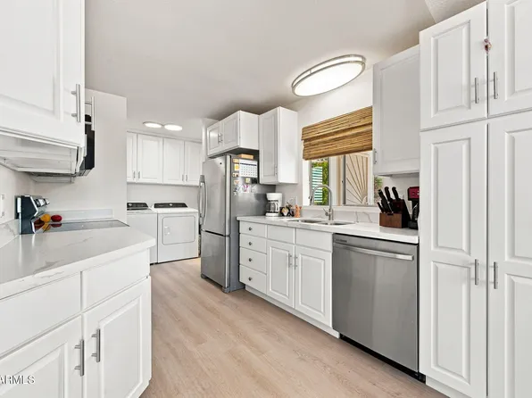 336 S 72ND Place, Mesa, AZ 85208
