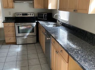 9 Hayes St #2, Providence, RI 02908