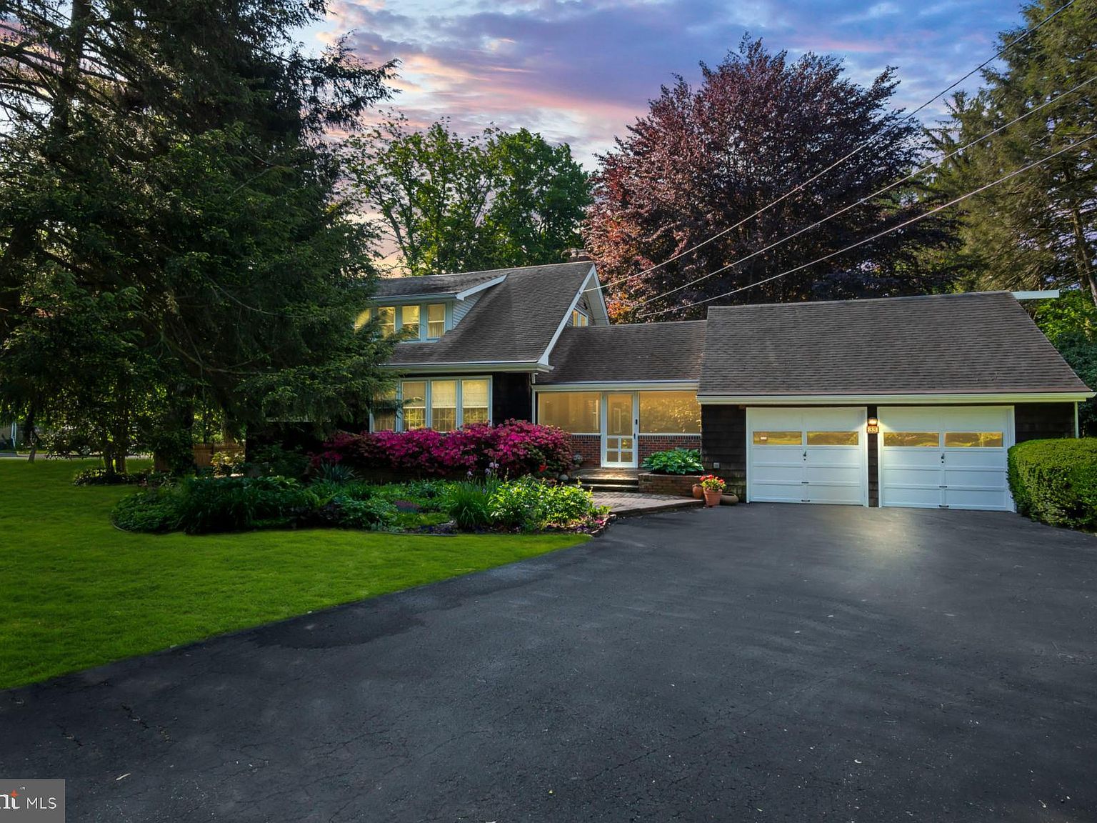 33 Summer Ave, Burlington, NJ 08016 Zillow