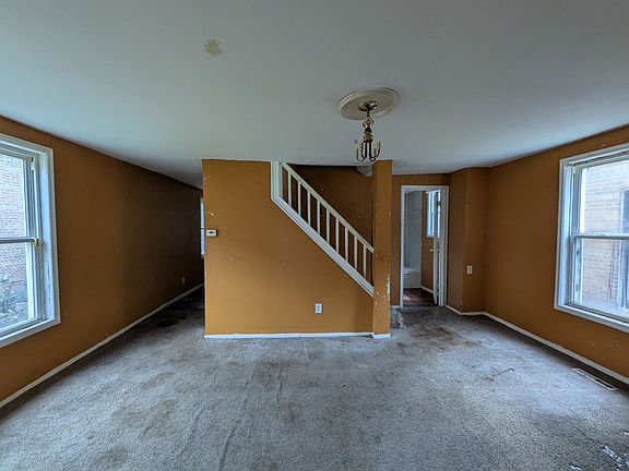3rd image of 11833 S Harvard Ave