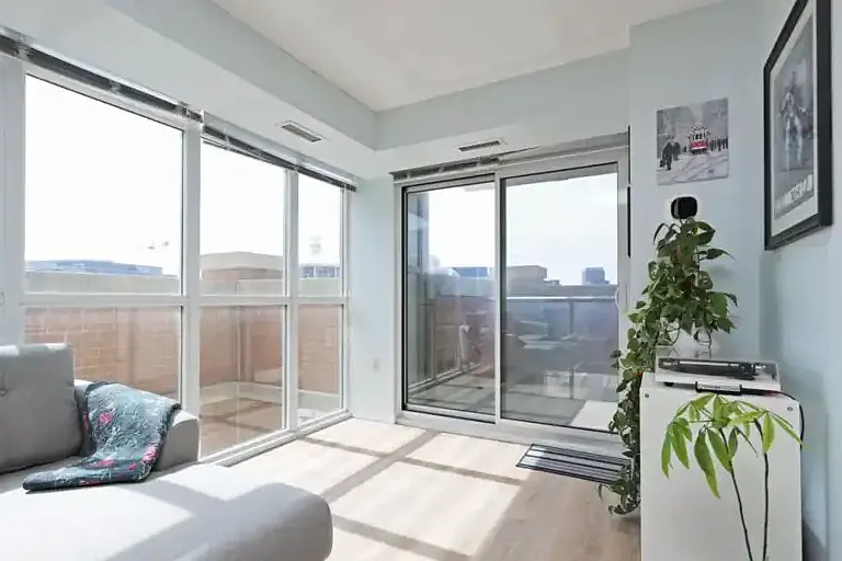 125 Western Battery Rd #610 — Photo 4