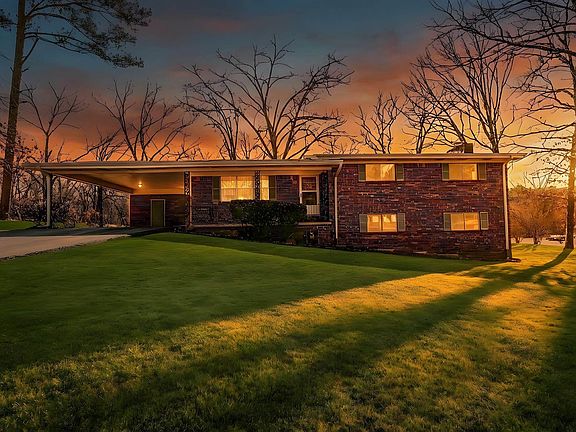 2nd image of 604 Shady Heights Rd