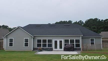 3rd image of 7712 Kayla Dr