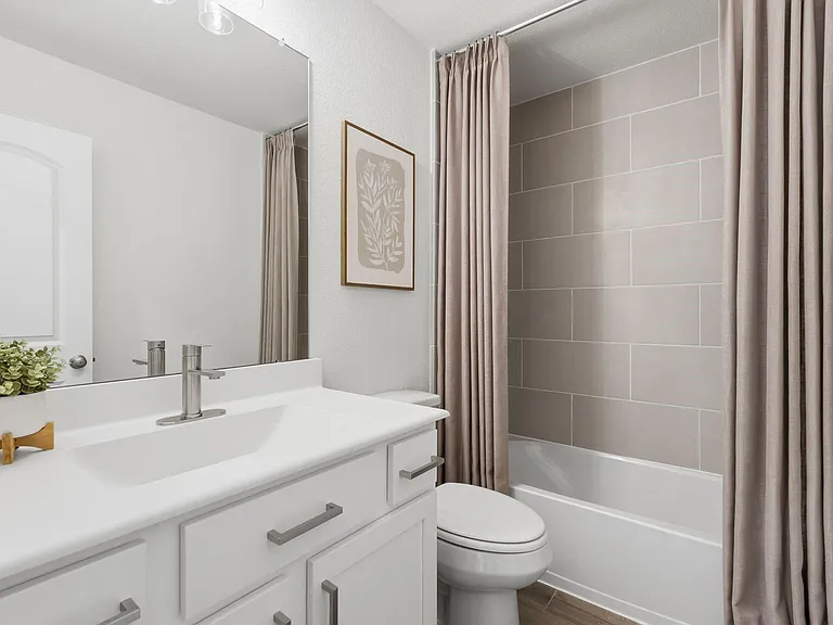 208 Peninsula Point Dr — Photo 36