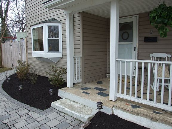 2nd image of 2 Kemp Ct