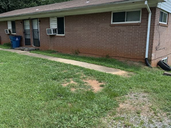 4390 Sawmills School Rd #3