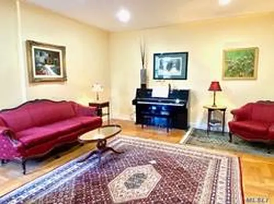 Sold by Realty Values NY | media 19