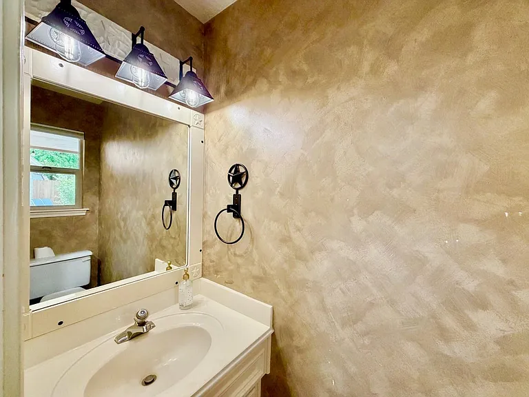 18315 Forest Town Dr — Photo 19
