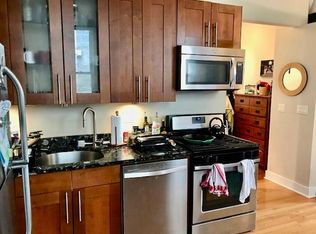 1535 N Bosworth Ave APT 1, Chicago, IL 60642