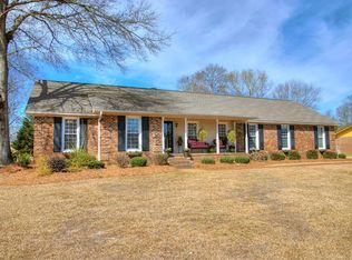 1268 Shoreland Dr, Sumter, SC 29154