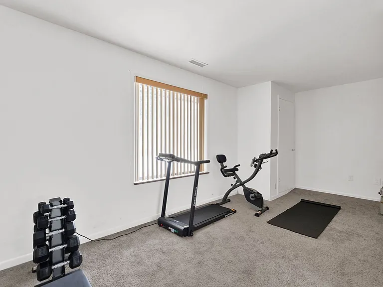 6060 Franklin Rd — Photo 20