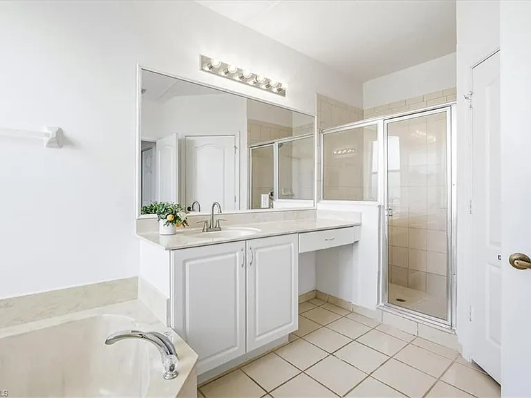 7070 Venice Way #2904 — Photo 23