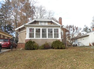 1452 W Riverview Ave, Decatur, IL 62522