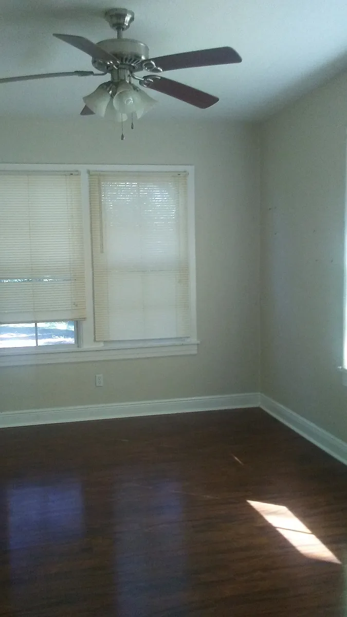 perkins 306 bedroom_05022018 - 306 Perkins St