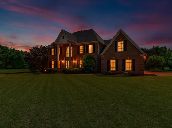 990 Snowden Farm Rd, Collierville, TN 38017