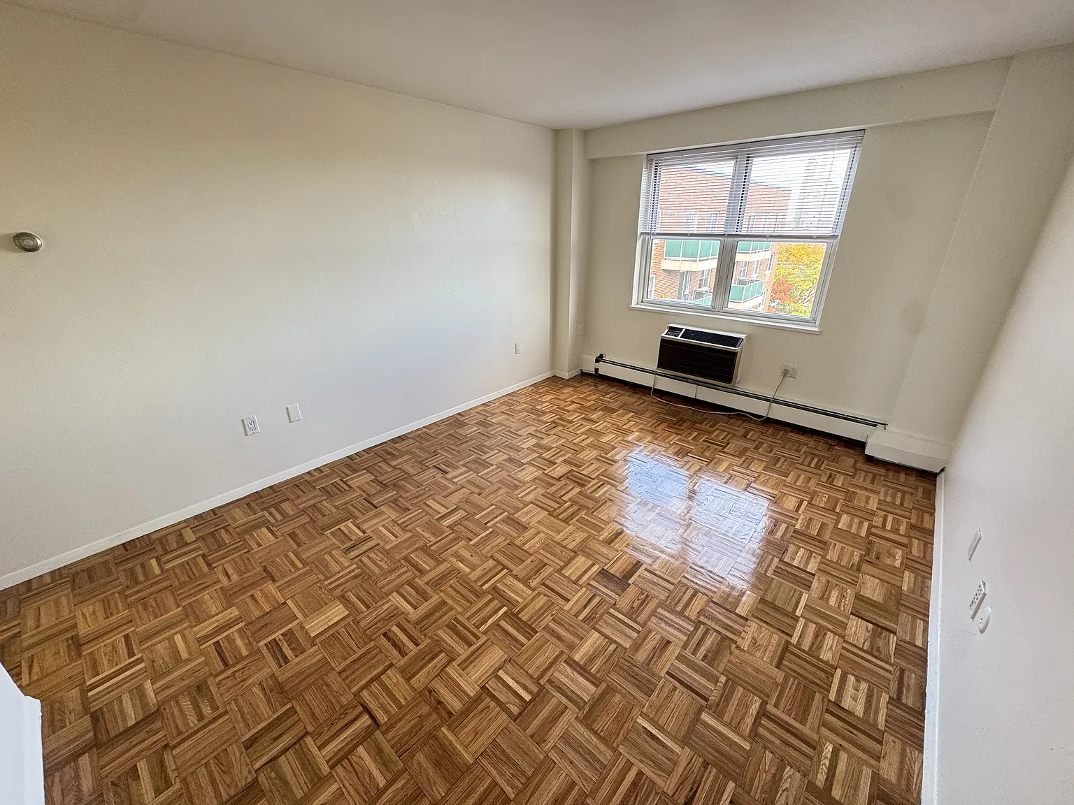 Crowninshield Rd, Brookline — Photo 4