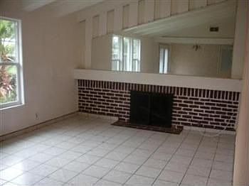 2nd image of 4130 Green Tree Dr