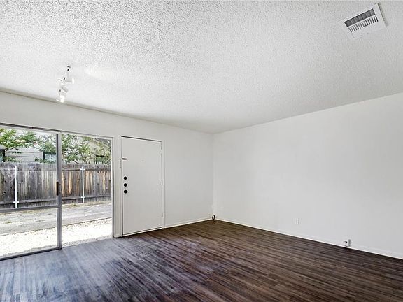 4th image of 5212 Woodrow Ave