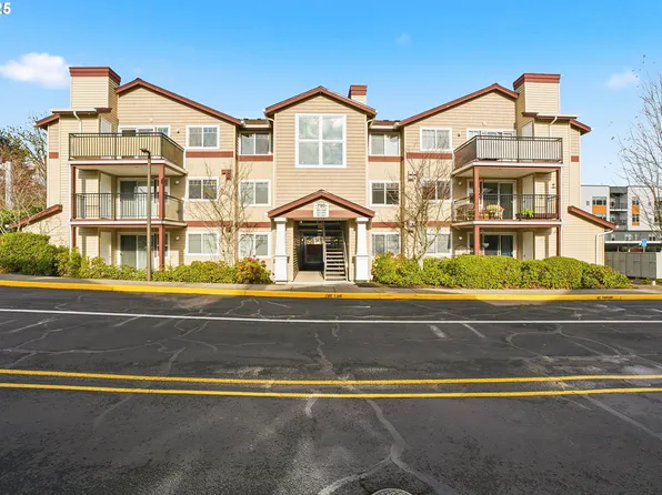 790 NW 185th Ave Unit 303, Beaverton, OR 97006
