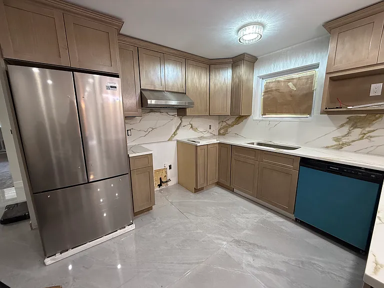 164 Pembroke St #1 — Photo 2