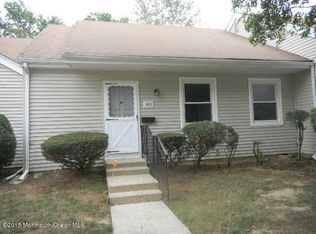 14B Plaza De La Trinidad, Freehold, NJ 07728