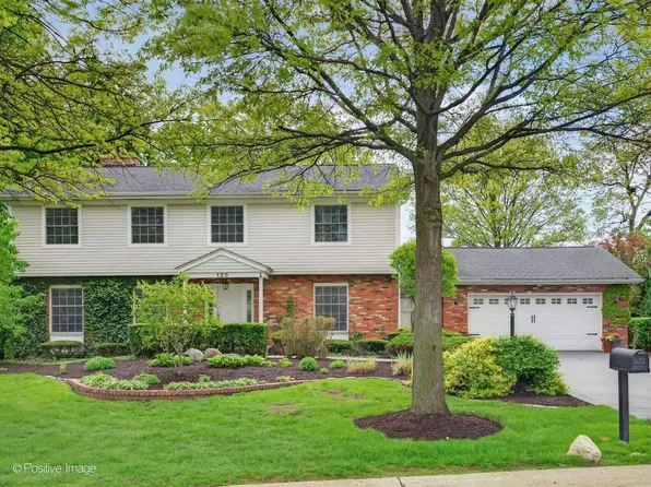 138 Surrey Ln, Burr Ridge, IL 60527
