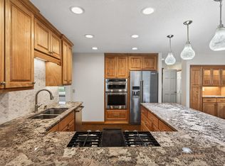8057 Garfield St NE, Spring Lake Park, MN 55432