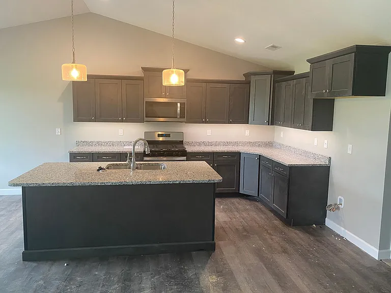 2018 Serenade Ln — Photo 11