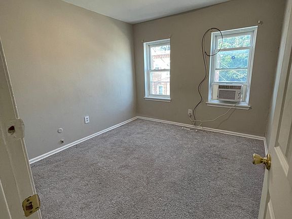 5th image of 1701 Tulip St