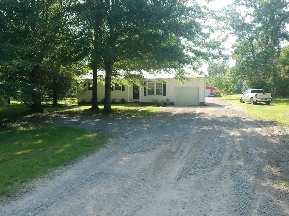2631 Husband Rd, Paducah, KY 42003