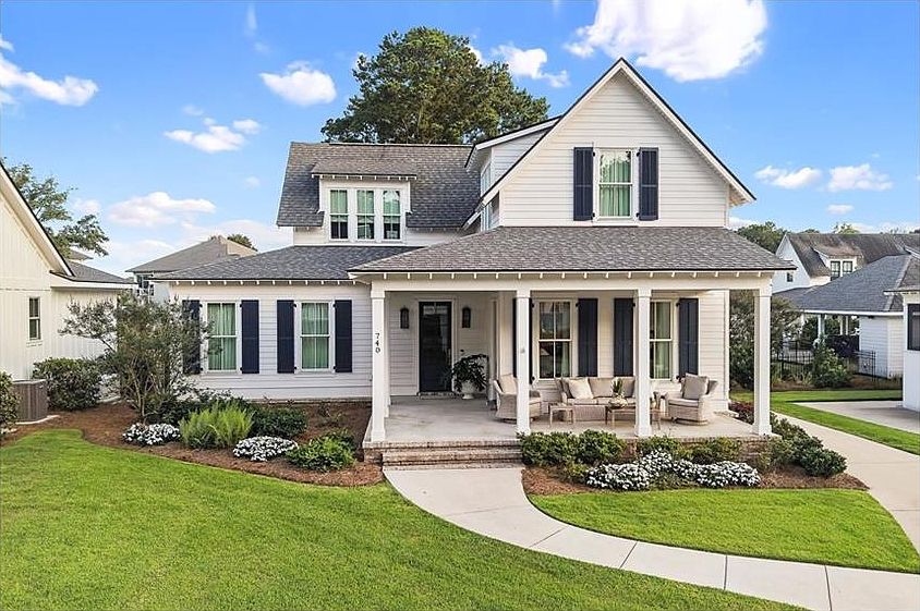 1st image of 740 Boundary Dr