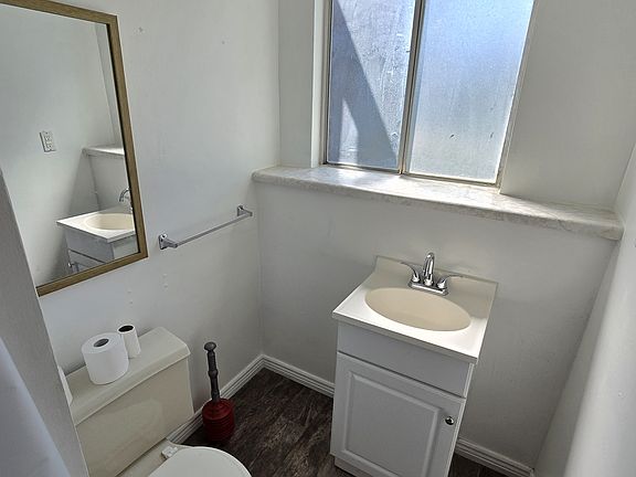 5th image of 5290 W Woodtree Cir #Basement