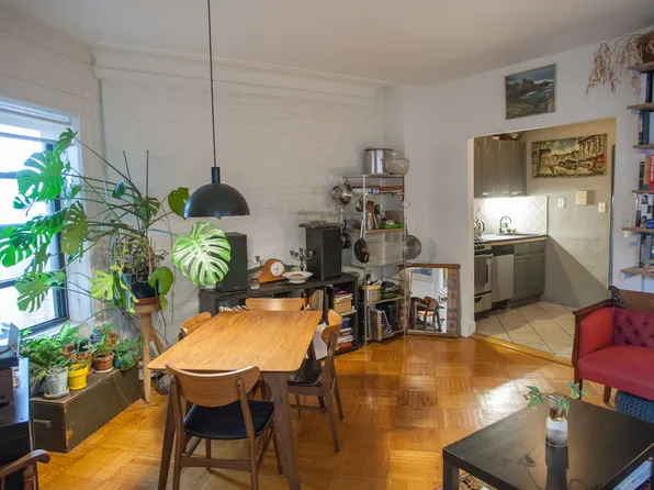 184 Clinton Avenue image 6 of 17