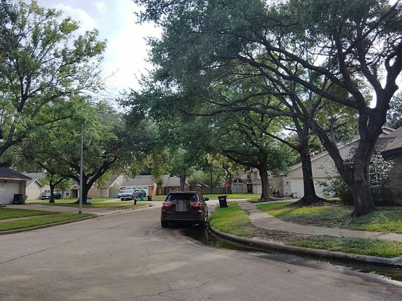 5th image of 12106 Stableway Ct