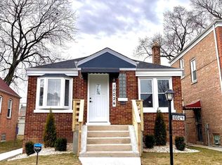 10024 S Eberhart Ave, Chicago, IL 60628