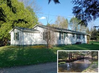 5857 Eaton Rd, Gladwin, MI 48624