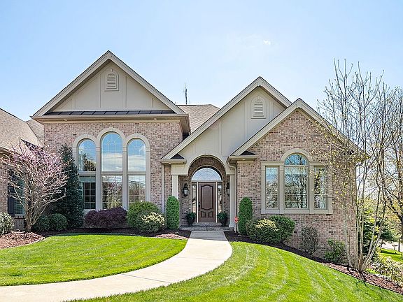2nd image of 4801 Cherry Dr