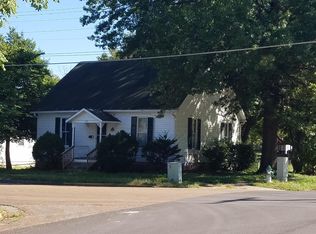 170 W Vest St, Marshall, MO 65340