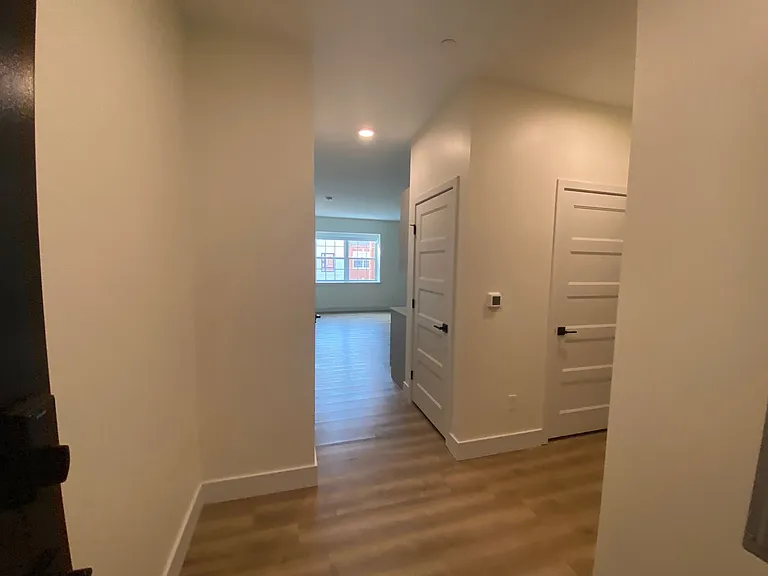 One Park Apartments — Photo 17