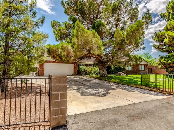 8245 Helena Ave, Las Vegas, NV 89129