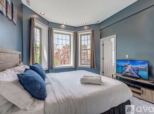 6433 S Kenwood Ave #2S, Chicago, IL 60637