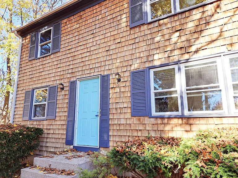 6 Laneway Ct #1 — Photo 1