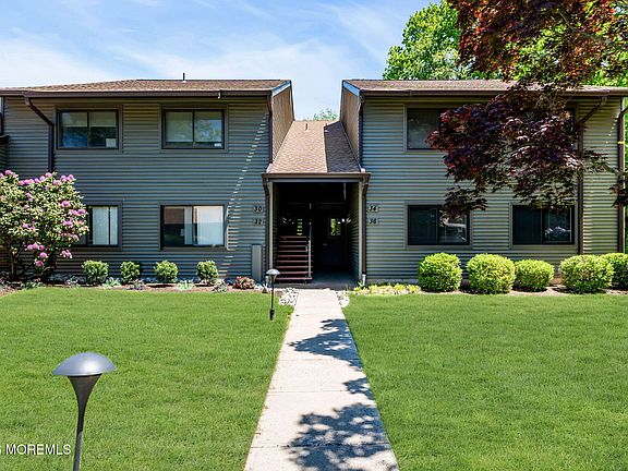 2nd image of 34 Dickinson Court