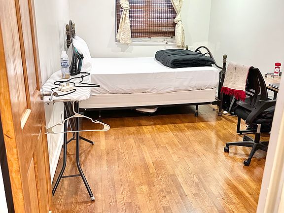 4th image of 2305 Brigham St Floor 1